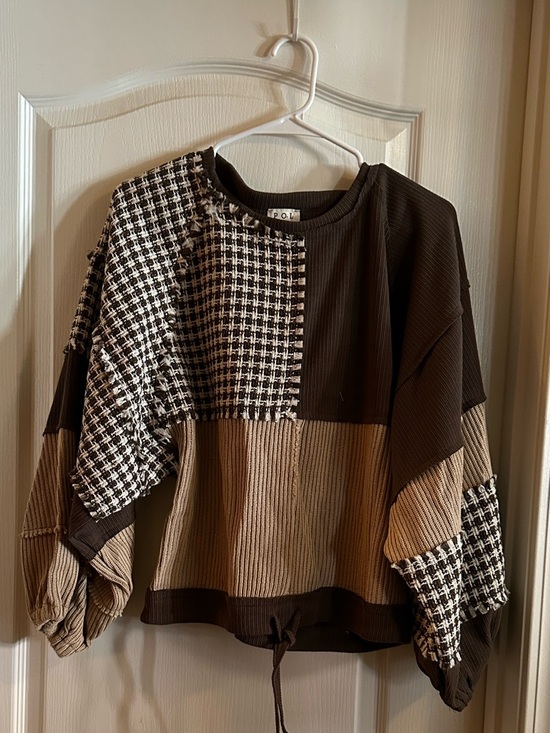POL Sweaters - POL Women’s Brown and White Checkered mixed material Sweater